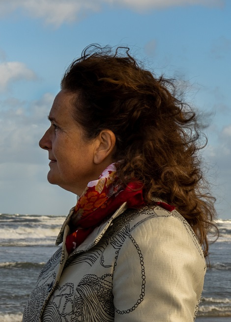 Loes Dijk